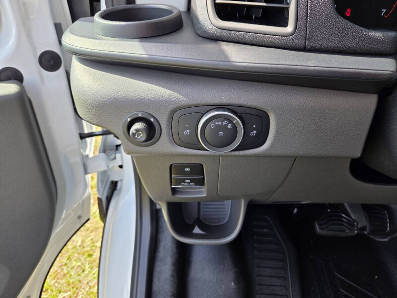 2025 Ford Transit