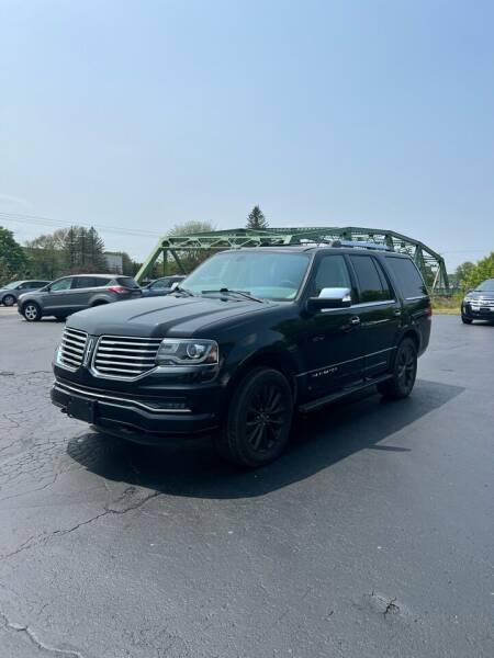 2015 Lincoln Navigator for sale at WXM Auto in Cortland NY