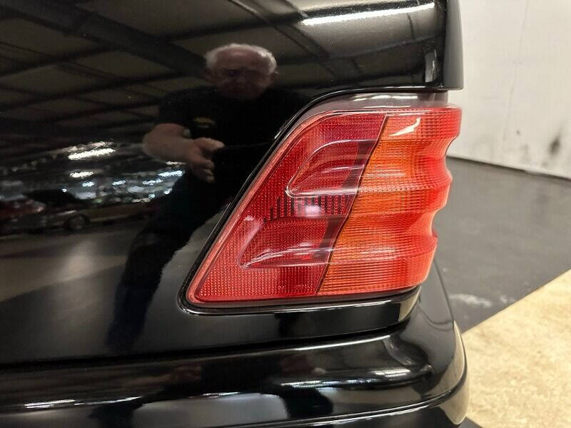 2000 Mercedes-Benz SL-Class