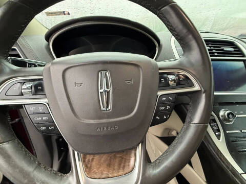 2019 Lincoln Nautilus Reserve