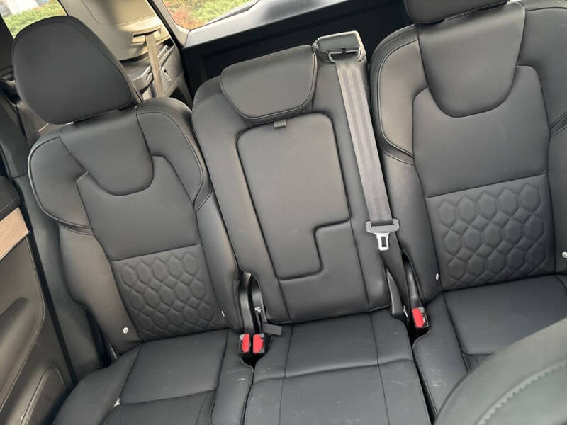 2025 Volvo XC90 B6 Plus Bright Theme 7P