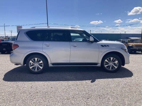 2017 Infiniti QX80