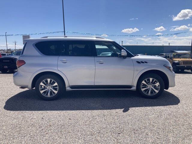 2017 Infiniti QX80