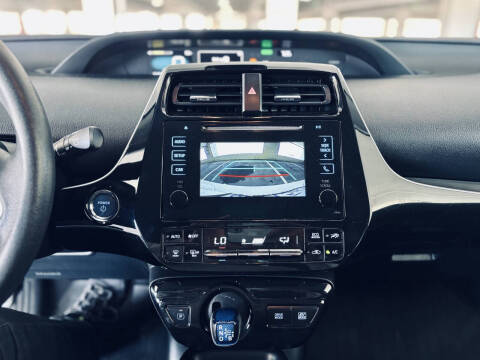 2018 Toyota Prius Two