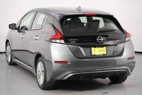 2025 Nissan LEAF S