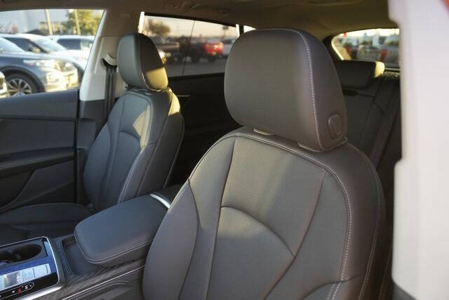 2023 Audi Q8 quattro Prestige 55 TFSI