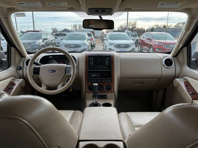 2010 Ford Explorer Eddie Bauer