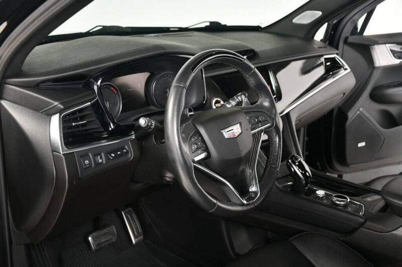 2022 Cadillac XT6 Sport