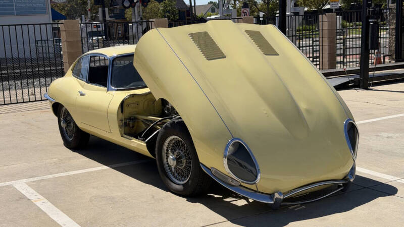 1966 Jaguar E-Type