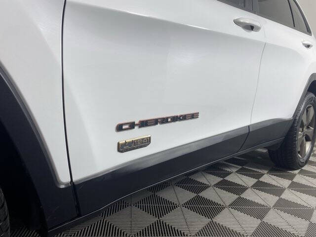 2017 Jeep Cherokee