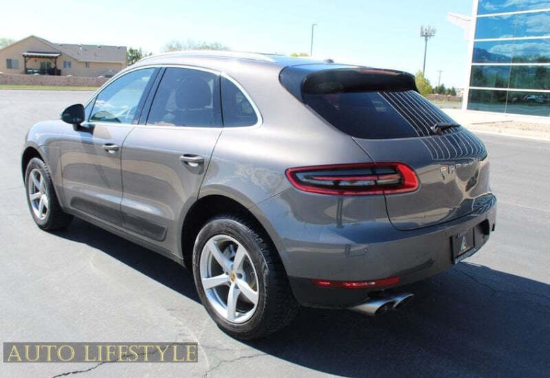 2015 Porsche Macan S
