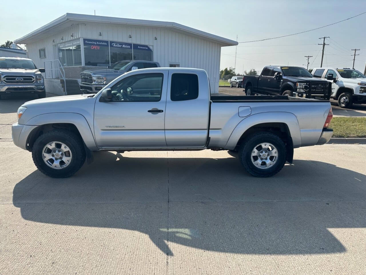 2007 Toyota Tacoma for sale at Keller Motors in Palco, KS