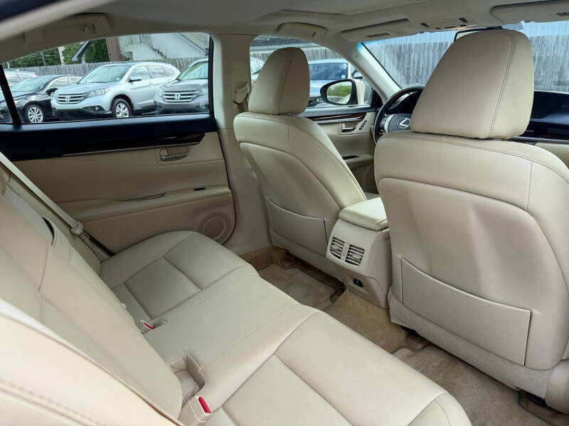 2013 Lexus ES 350