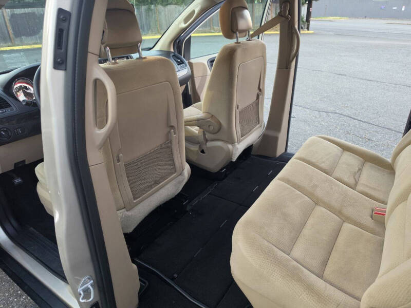 2014 Dodge Grand Caravan SE