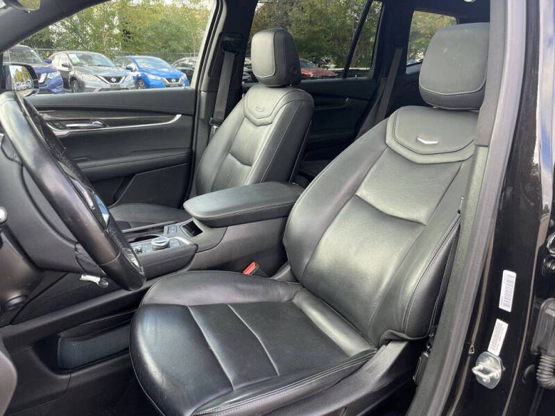 2022 Cadillac XT6 Sport