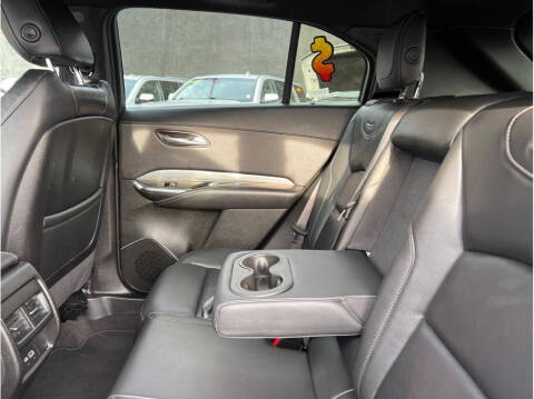 2023 Cadillac XT4 Premium Luxury