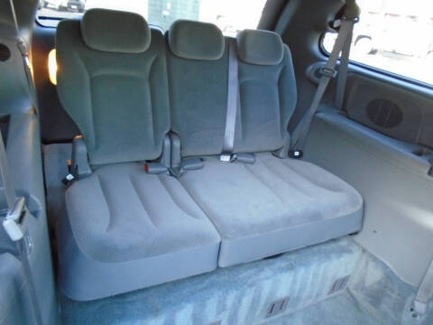 2005 Dodge Grand Caravan SE