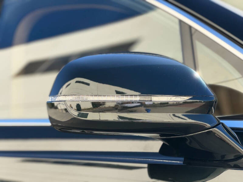 2019 Bentley Bentayga V8