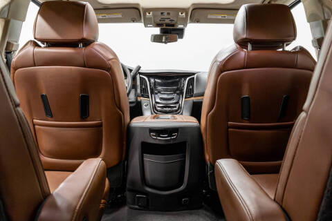 2020 Cadillac Escalade Luxury