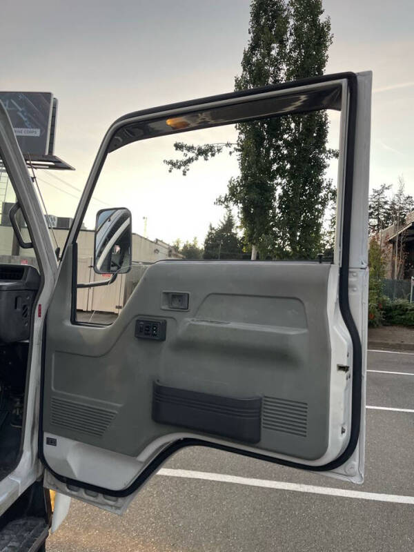 1993 Mitsubishi Canter