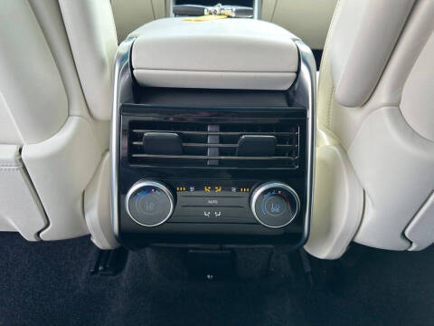 2025 Land Rover Range Rover