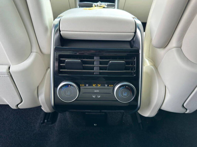 2025 Land Rover Range Rover