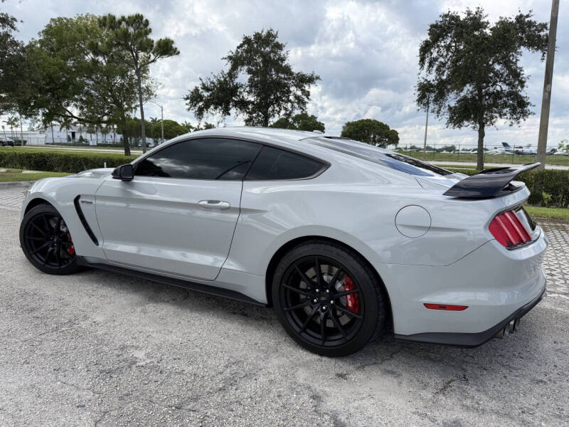 2016 Ford Mustang Shelby GT350