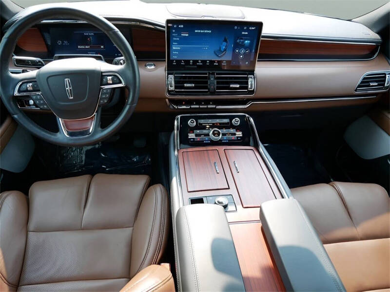 2024 Lincoln Navigator Reserve