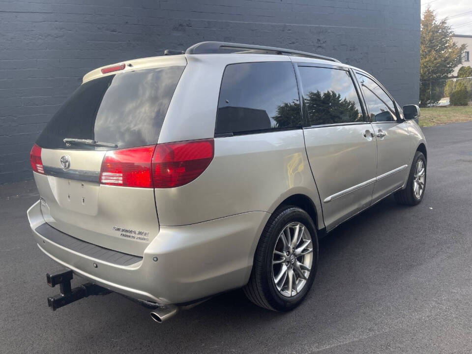 2005 Toyota Sienna for sale at M & P Auto Sales in Saddle Brook, NJ