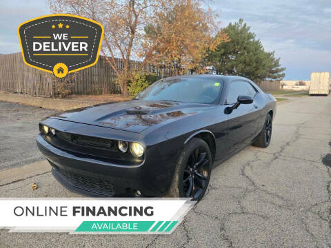2016 Dodge Challenger SXT Plus