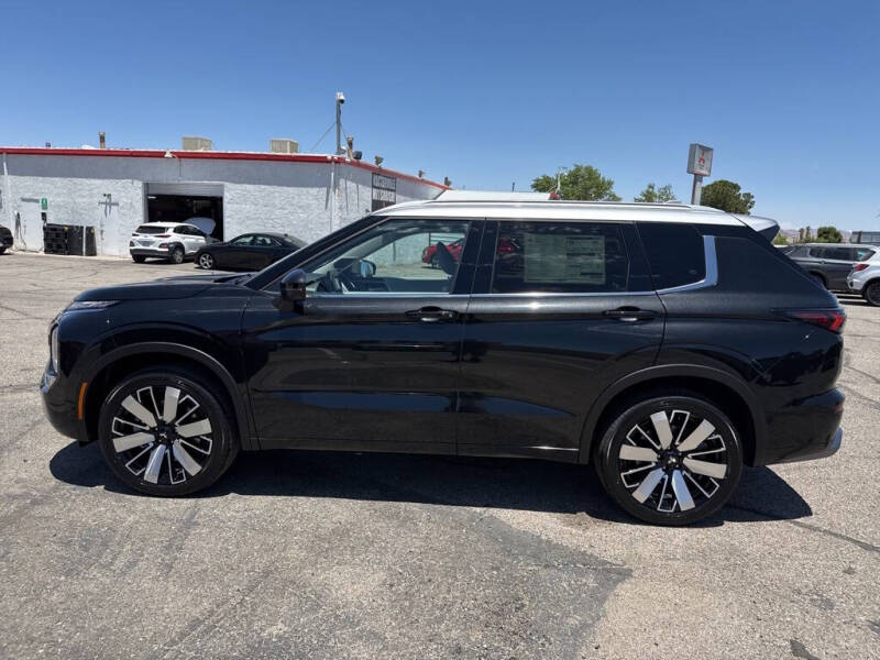 2025 Mitsubishi Outlander SEL Platinum Edition