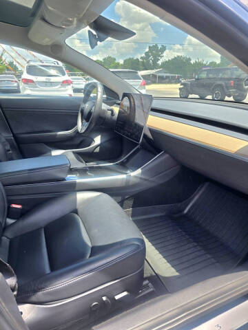 2019 Tesla Model 3 Long Range