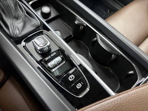 2019 Volvo XC60 T6 Inscription