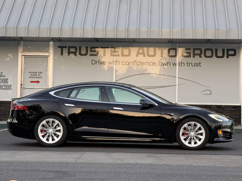 2017 Tesla Model S