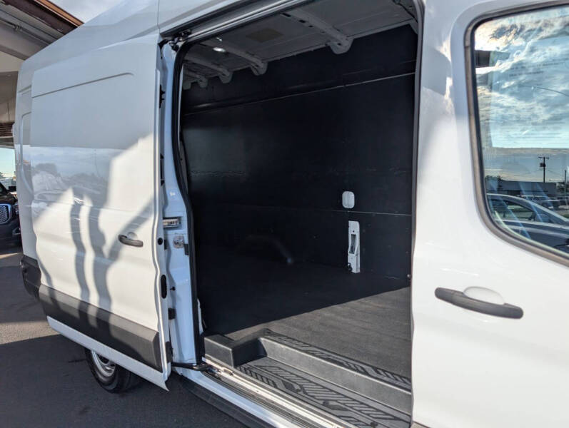 2020 Ford Transit 250