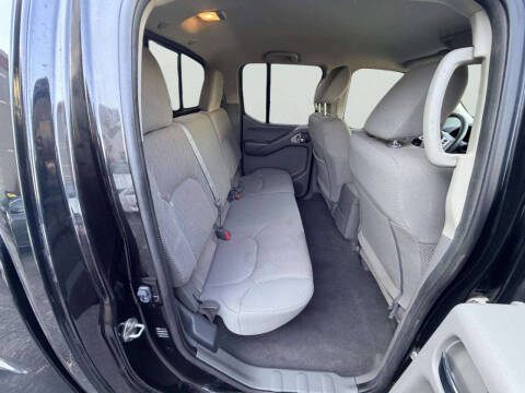 2019 Nissan Frontier SV
