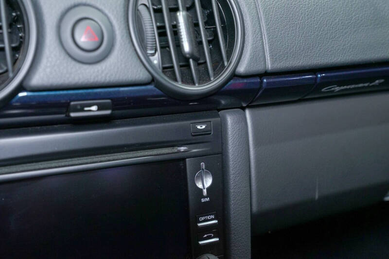 2012 Porsche Cayman R