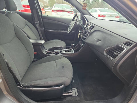 2011 Chrysler 200 Touring