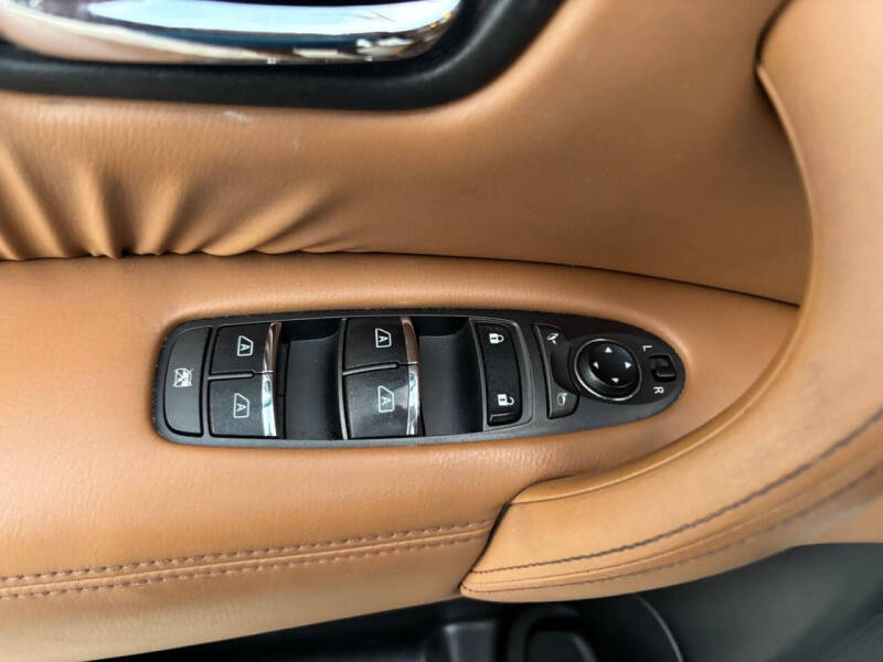 2016 Infiniti QX80