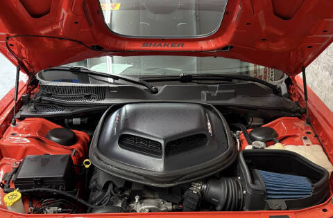 2018 Dodge Challenger 392 HEMI Scat Pack Shaker