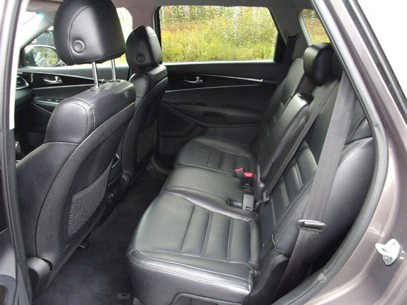 2019 Kia Sorento LX