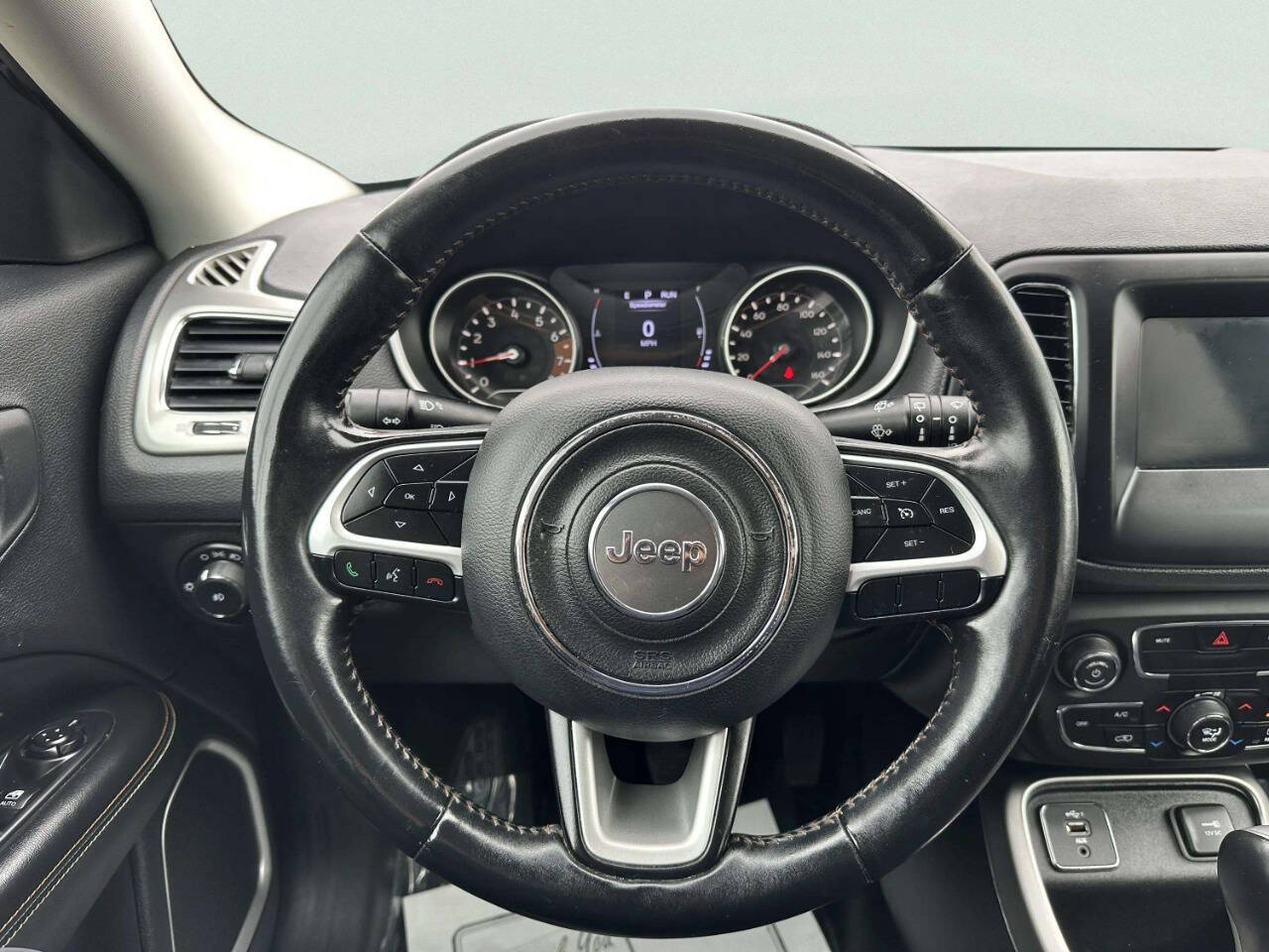 JeepCompass26