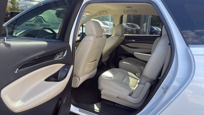 2019 Buick Enclave Essence