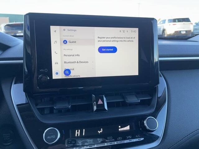 2024 Toyota Corolla Cross LE