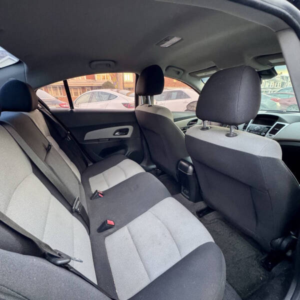 2012 Chevrolet Cruze LS