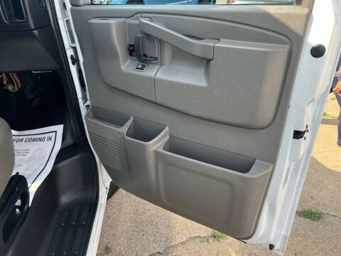 2016 Chevrolet Express 3500