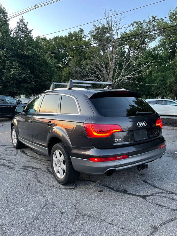 2011 Audi Q7 3.0T quattro Premium Plus