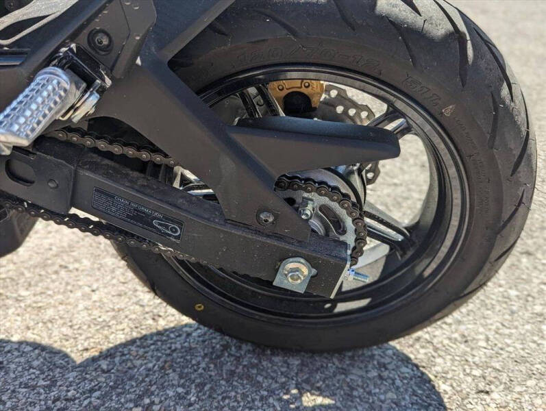 2022 Kawasaki Z125 Pro