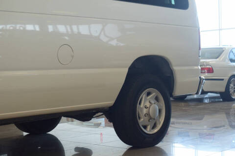 2014 Ford E-Series E-350 SD XLT