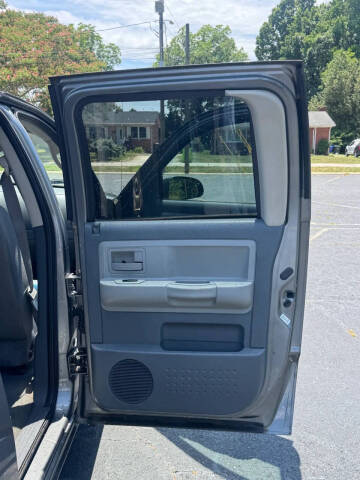 2006 Dodge Dakota SLT